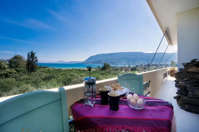 SEA VIEW STUDIO, NEXT TO THE BEACH, NATURE AND FARM  AROUND, NEAR THE HIGHWAY - Image 1
