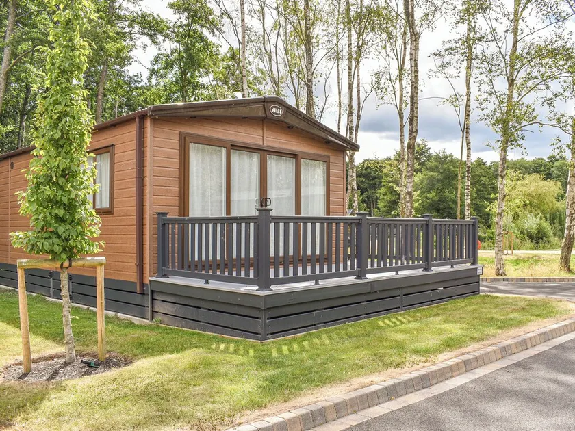 Alojamiento de 2 habitaciones en Landford, near New Forest - Image 1