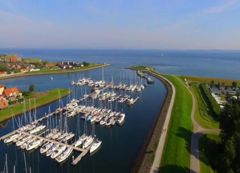 Lovely Cottage near Sea in Wemeldinge - Image 1