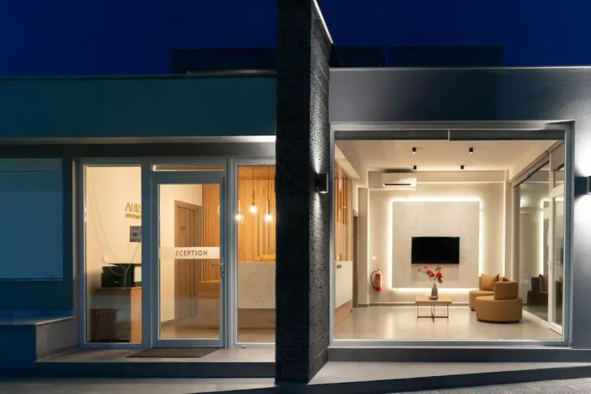 Aura Apartments - Image 1