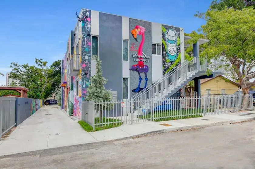 Boutique BLDG 7BR/12BA - in Wynwood near MIA Beach - Image 1