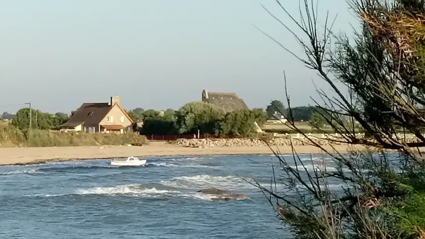 Casa a 10 metros de una playa de arena cerca de Barfleur - Image 1