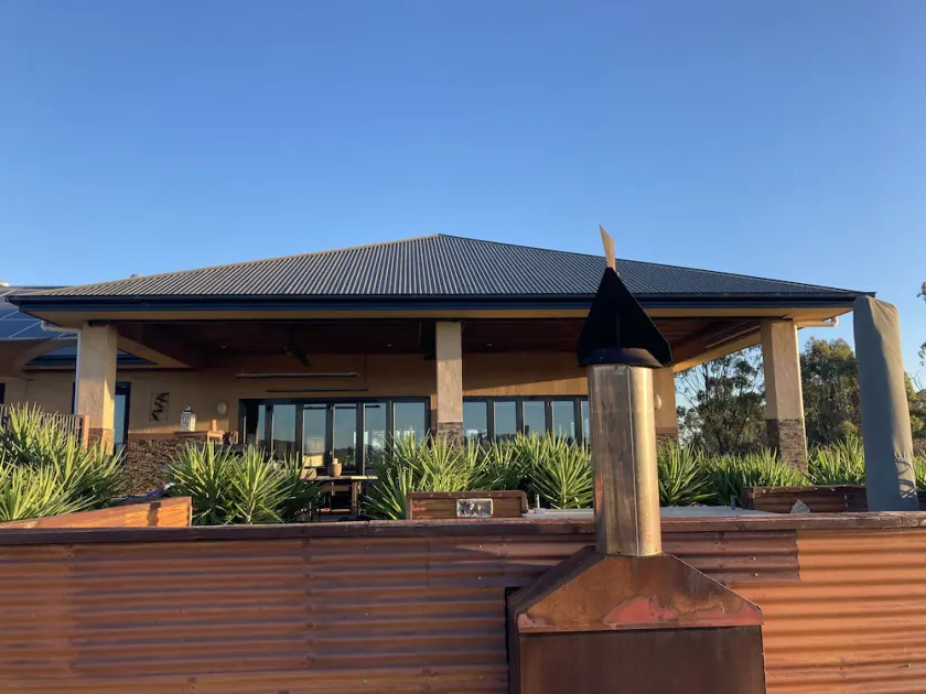 House On The Hill - Heathcote Getaway - Image 1