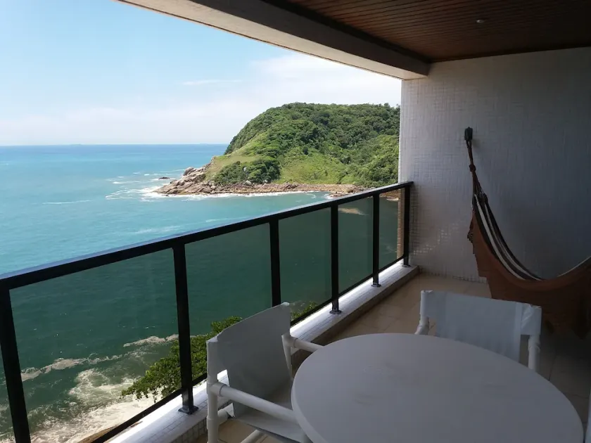 Priceless view - 2 bedrooms, sleeps 8 - 2 parking spaces - Costão das Tartarugas Condominium - Image 1