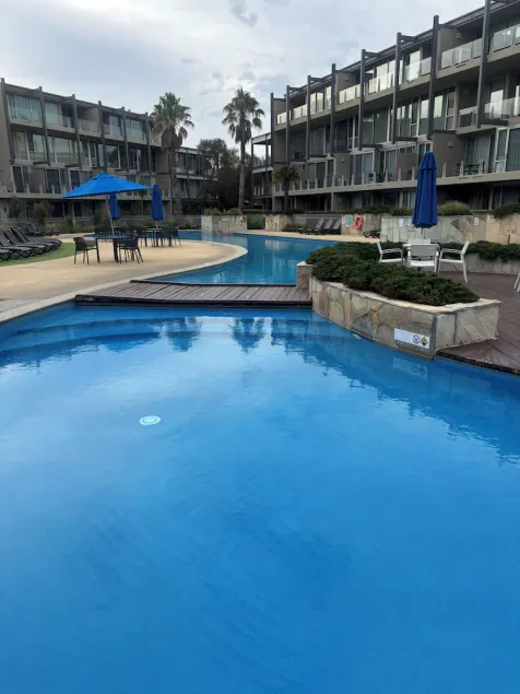 Free resort & easy beach and town access - Image 1