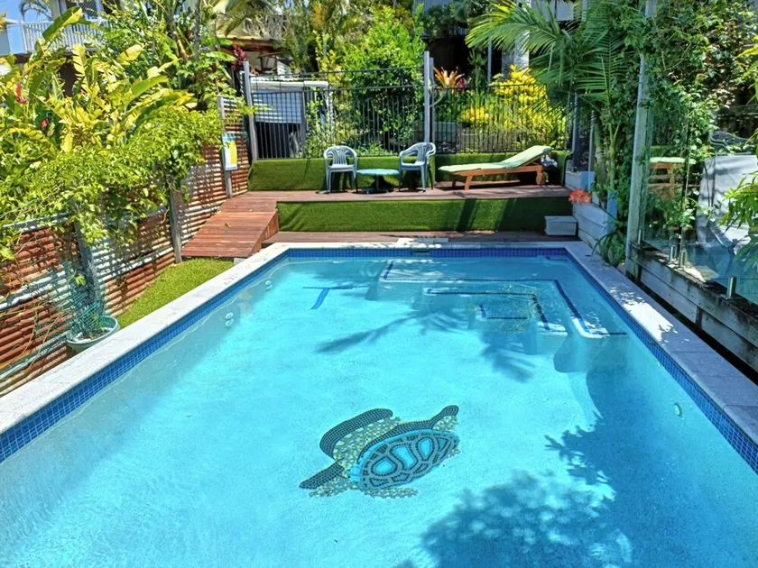 The Treehouse at Squeaky Sands | Luxury, Serenity, Views - Image 1