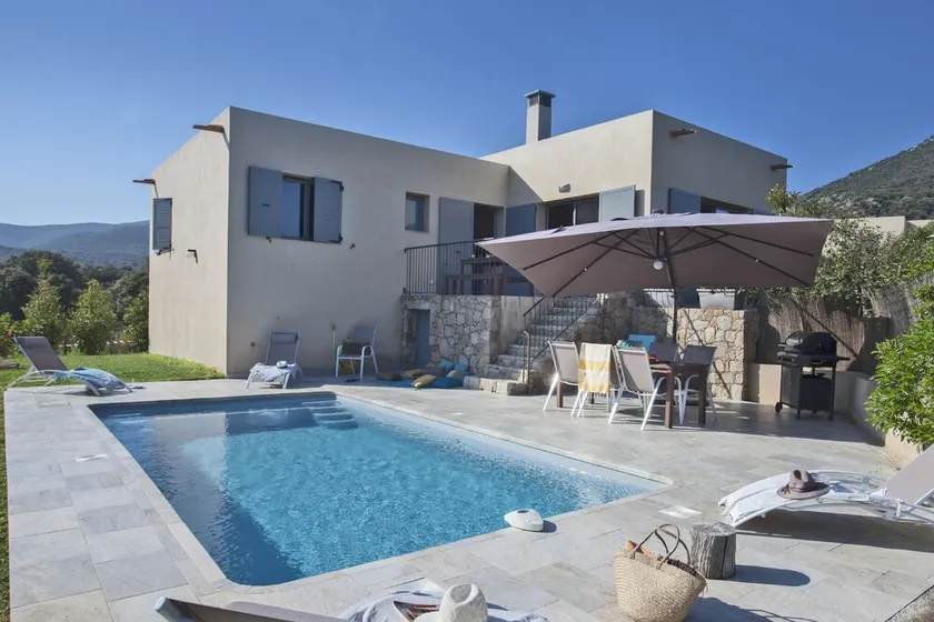 Casa Sicreta, standard villa 8 personer med uppvärmd pool & AC, Lozari Korsika - Image 1