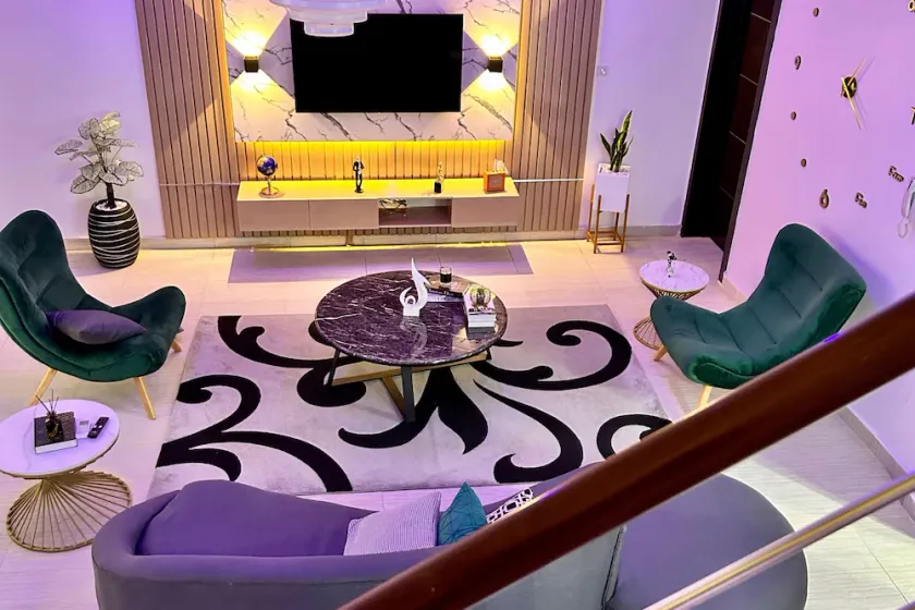  Luxury Shortlet Apartment LBS, AJAH - Image 1
