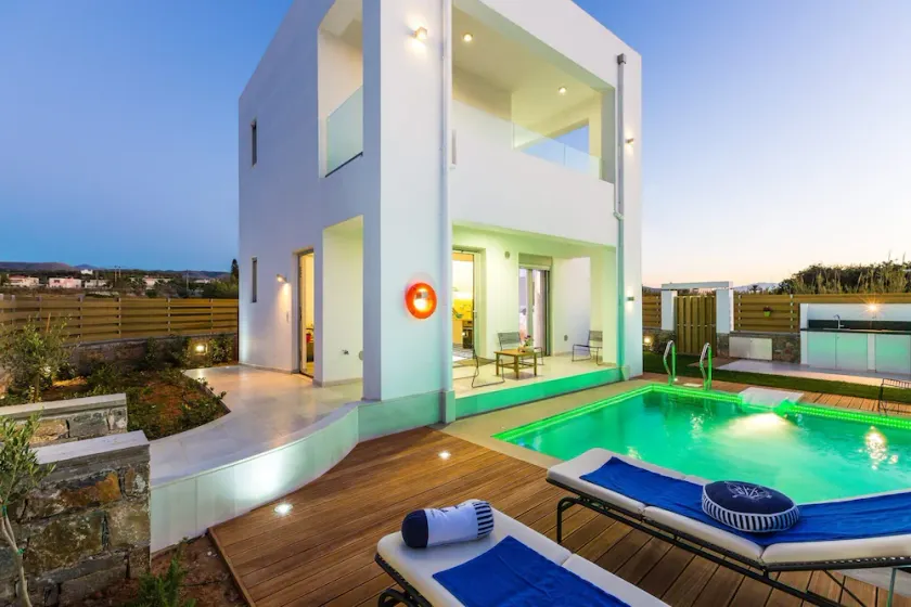 Extraordinary Rethymno Villa | Villa Hantengu | 3 Bedrooms | Beach Front - Image 1