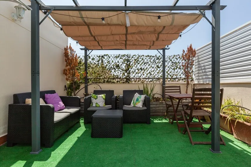 Ferienhaus 'La Cantonada' mit privater Terrasse - Image 1