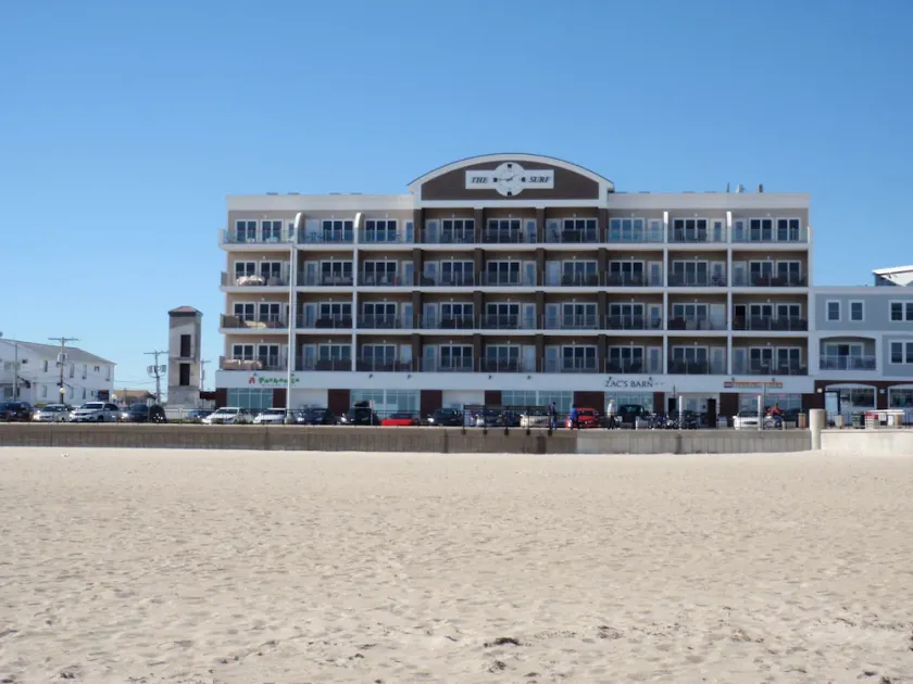 Vackra Lyx Oceanfront Condo - Image 1
