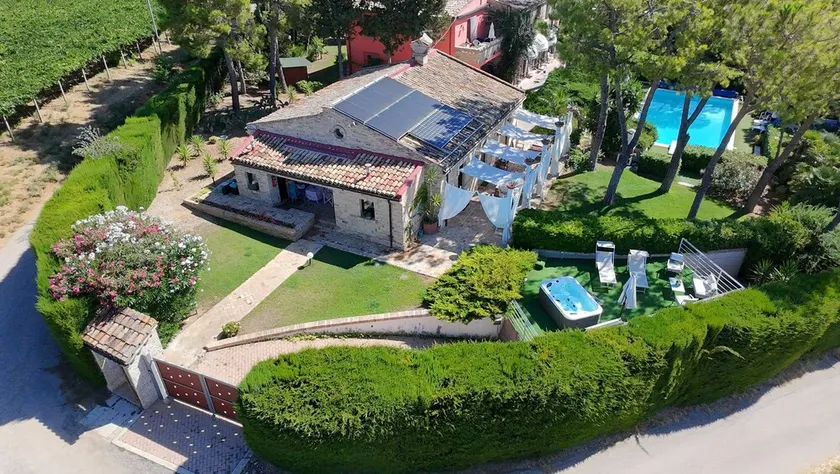 Atemberaubende Villa mit Garten und Pool - 90 Minuten von Rom - Image 1