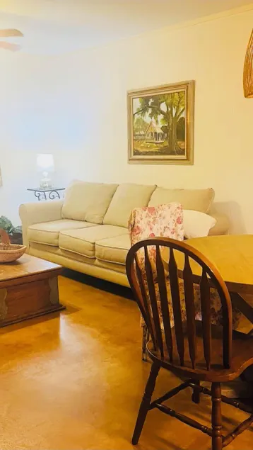 #2 Quaint apartment - Image 1