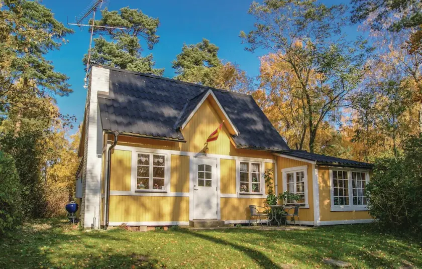 Three-Bedroom Holiday Home In Ystad - Image 1