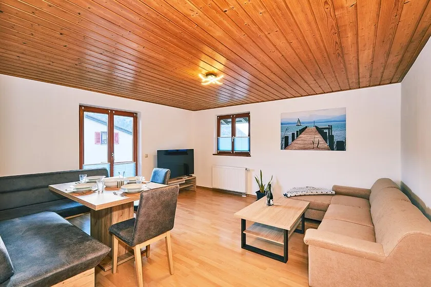 Alpenrose 91 m², 2-5 persons, 2 sep. Bedroom, eat-in kitchen, WLAN, balcony - Image 1