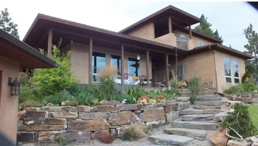Montana Mountaintop Ranch Estate - Image 1