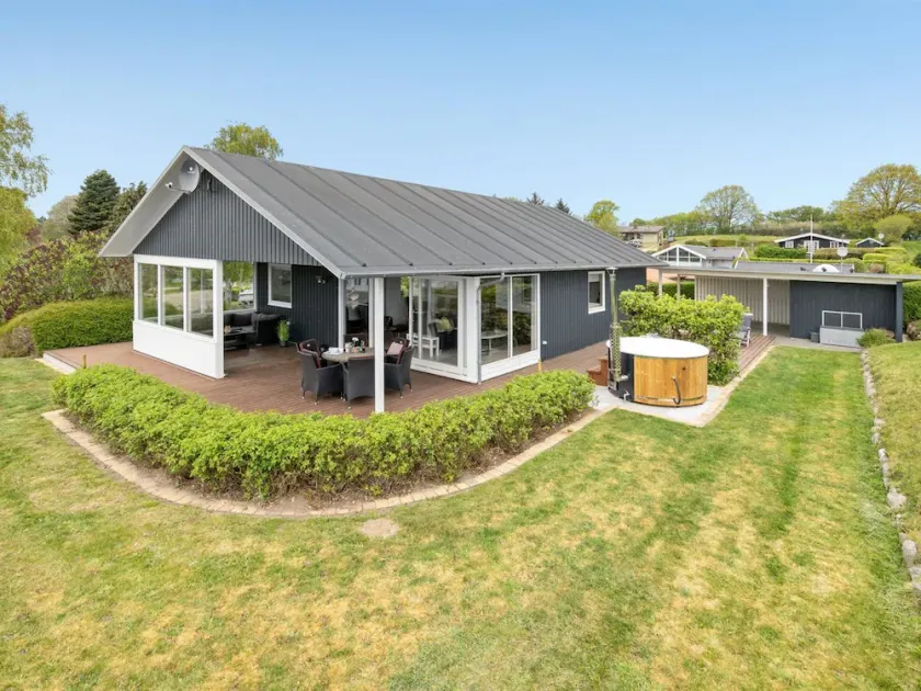 \"Ankarl\" - 700m from the sea by Interhome - Image 1