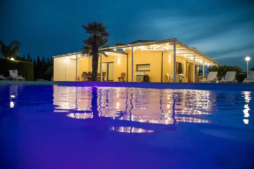 meadow luxury villa - Image 1