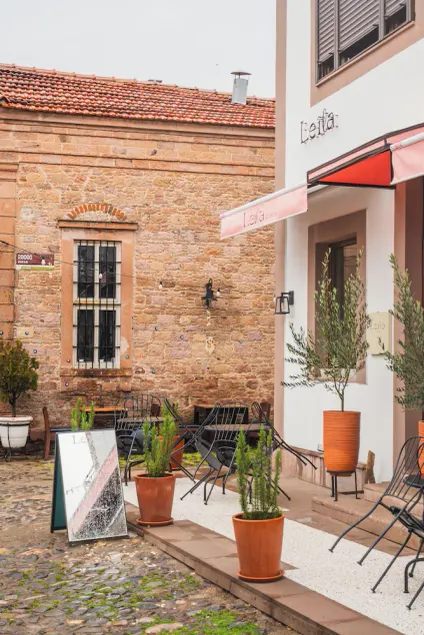 Leila Cunda Hotel & Coffee  - Image 1