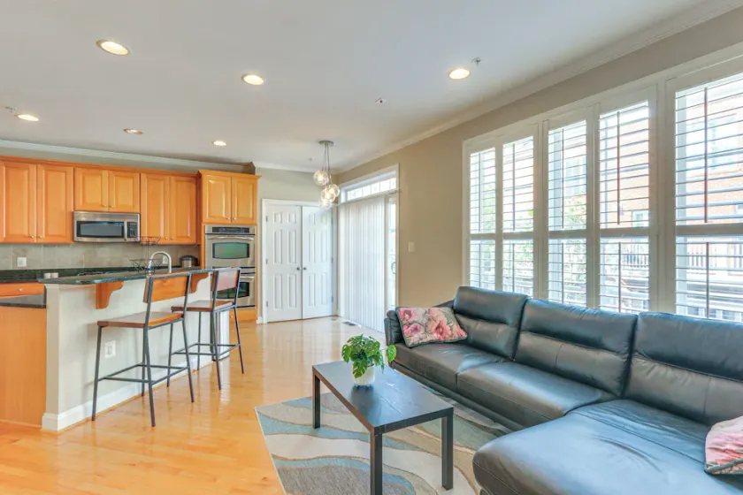 Modern 3BR Townhome | 3 Mi to Dulles & Reston TC - Image 1