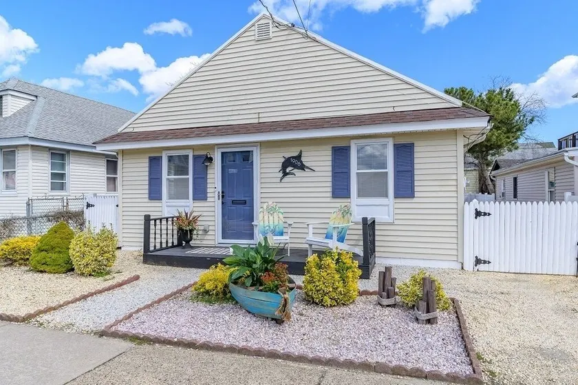 \"Experience the Ultimate Beach Getaway at our Jersey Shore Rental!\" - Image 1