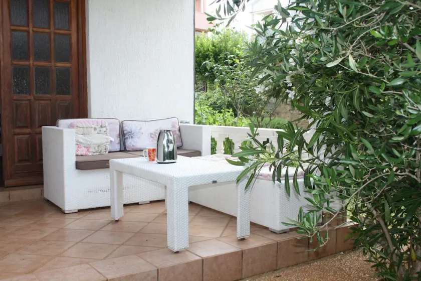 Family-friendly apartment Heidi °1 with beautiful garden, barbecue, WiFi - Image 1