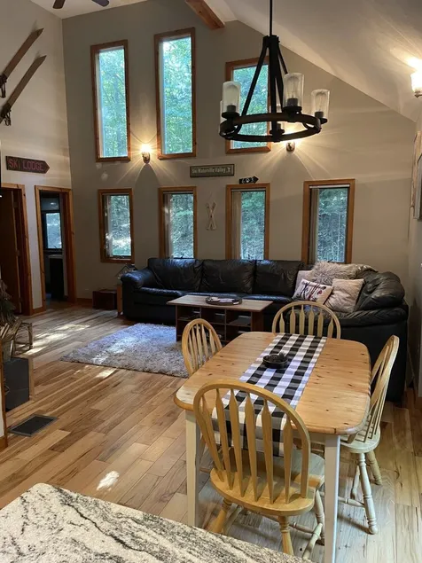 Private, 4- Season Waterville Estates Getaway - Image 1