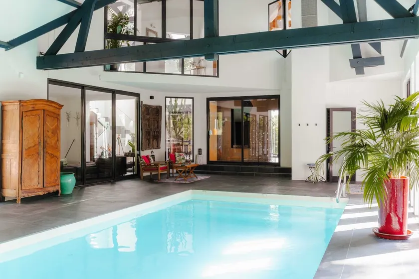 Villa d'architecte avec Piscine proche Paris - Image 1