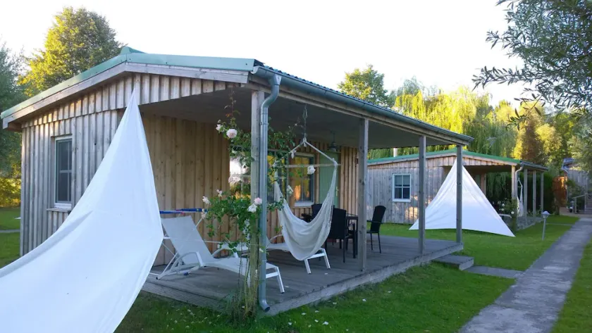 Holiday home on the backwaters, Lütow - Image 1