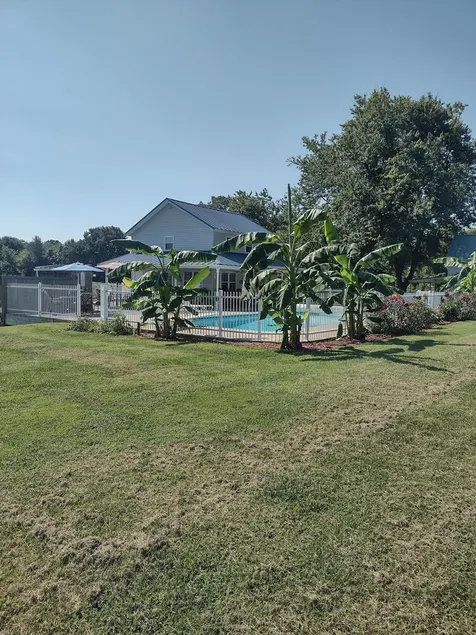 1-bedroom poolhouse w/private heated pool, within 10 miles to 11 distilleries. - Image 1