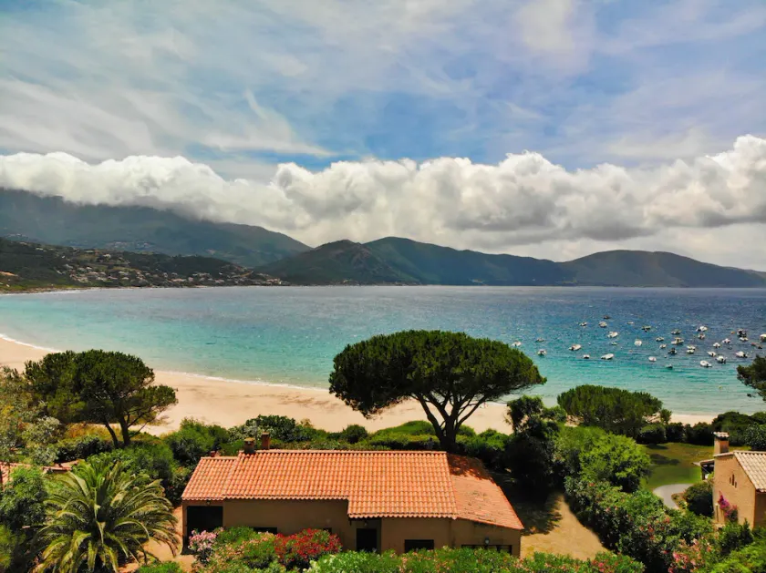 Affitto casa Golfo di Lava - Affitta una casa di famiglia sull'acqua - Image 1