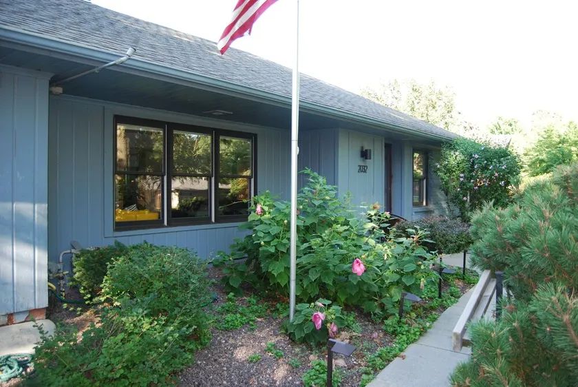 South Lincoln contemporary bungalow - Image 1