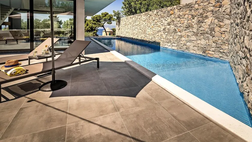 Villa Lumiere - contemporary holiday villa with sea views for up to eight guests by MyWaycation - Image 1