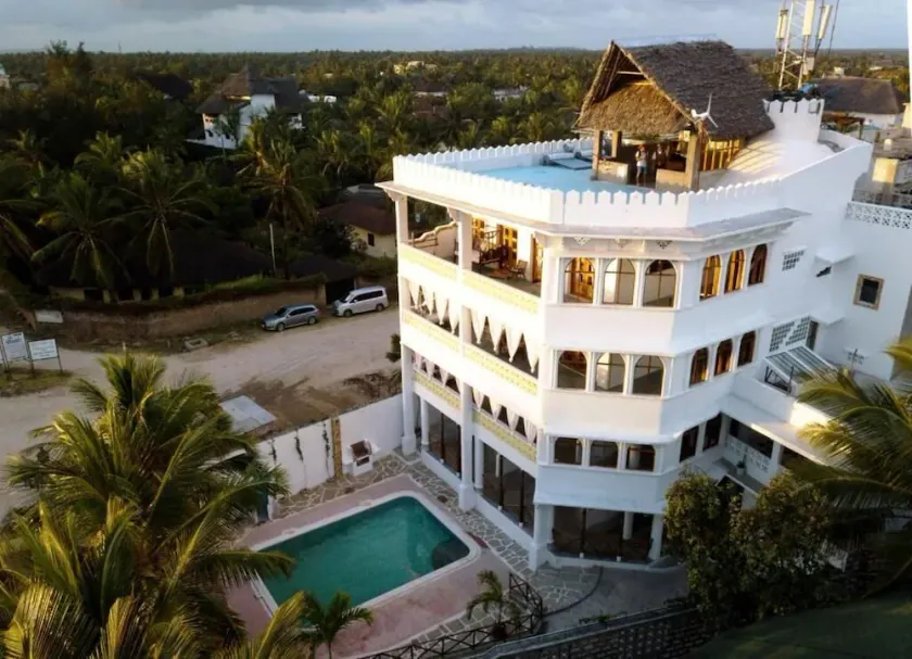 Watamu Solana Apartments - Image 1