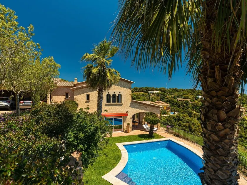Villa Azucena mit Meer- und Bergblick, Schwimmbad, schönem Garten und Wi-Fi - Image 1