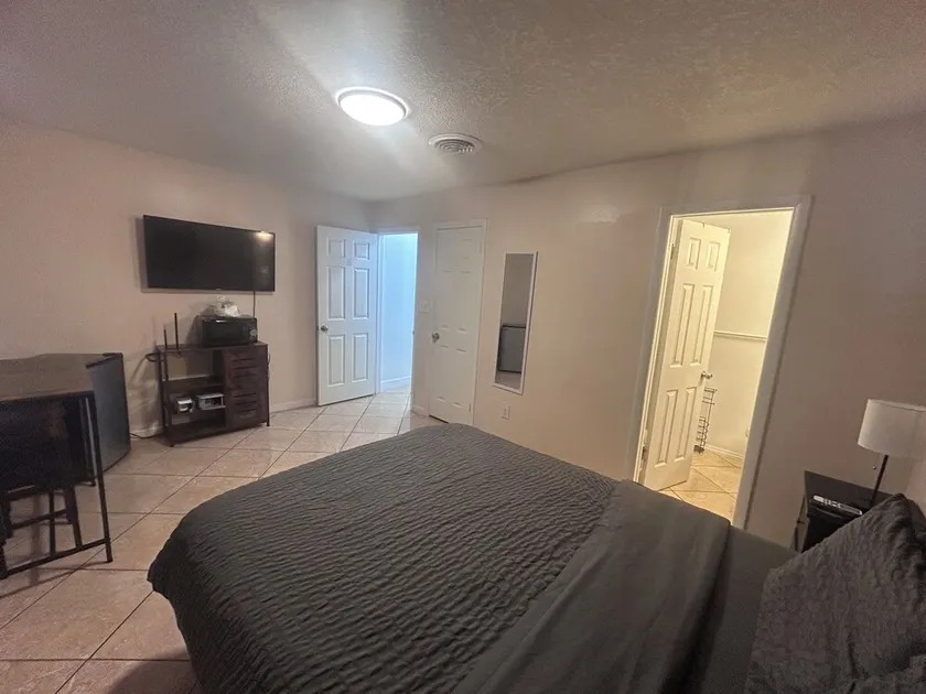1x1 Guest Suite 10 minutes from UCF - Image 1