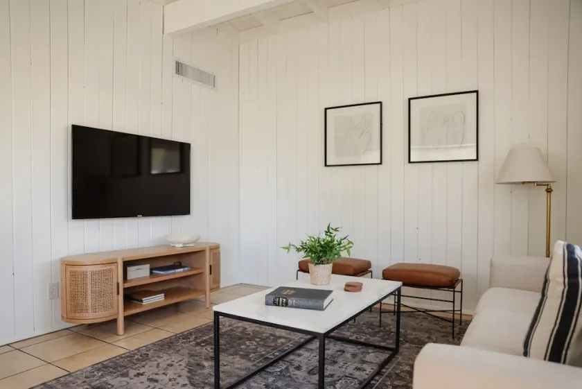 Cozy and Stylish Vibes in Midtown Tucson Home - Image 1