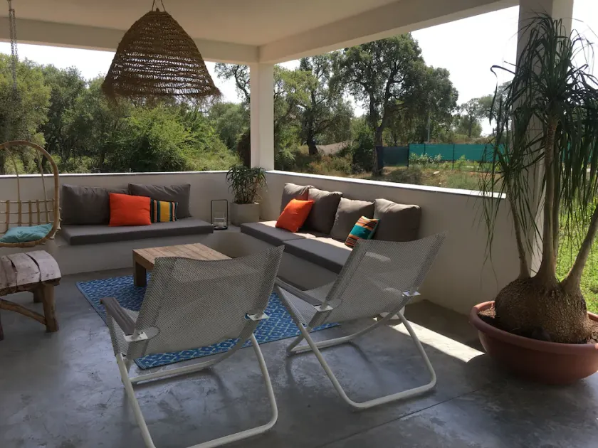 Moradia nova com piscina aquecida - Image 1