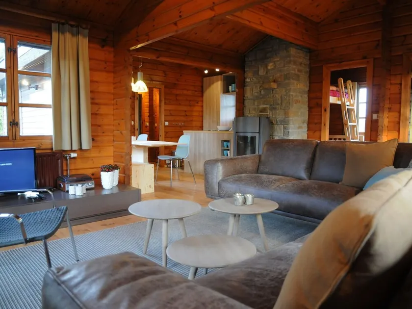 Traditional Chalet with Sauna, Spa Tub, & Relaxation Space near La Roche - Image 1