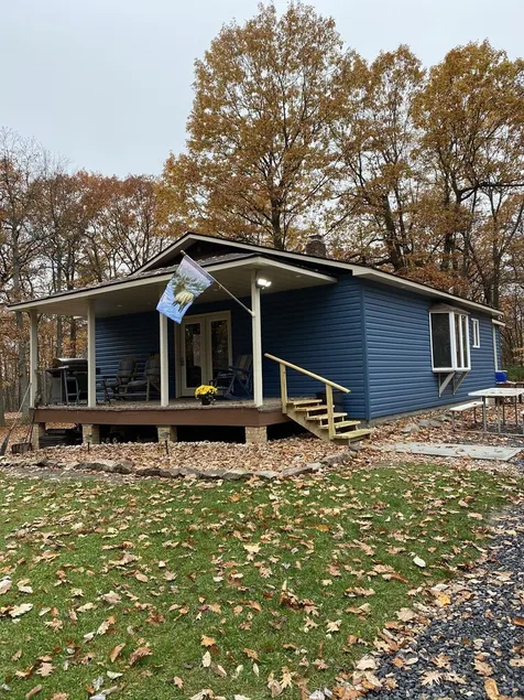 House of Blues Cabin - Image 1