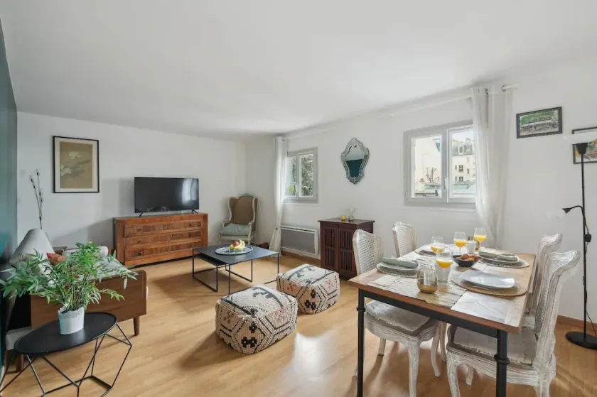 Spacious 1BR In the Latin Quarter - Mouffetard - Image 1