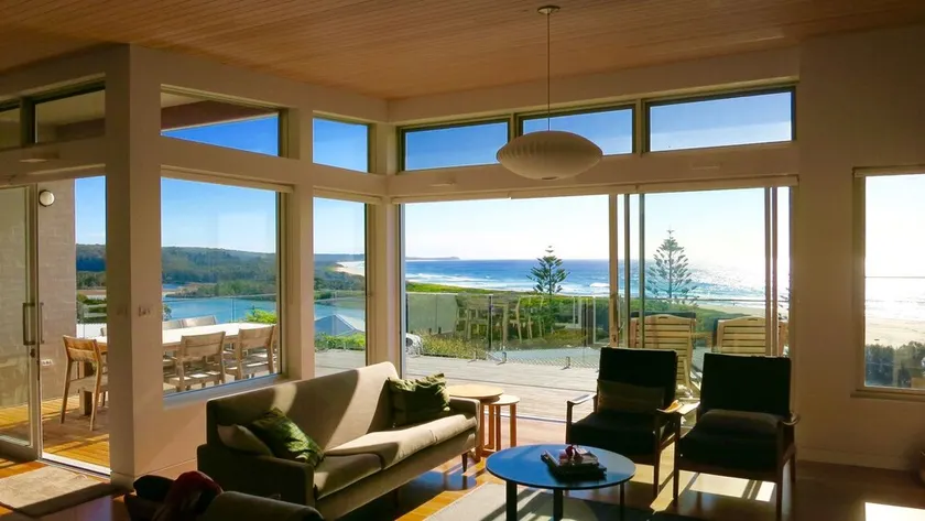 Arquitecto diseñado Casa de playa y las mejores vistas en Dalmeny !! - Image 1