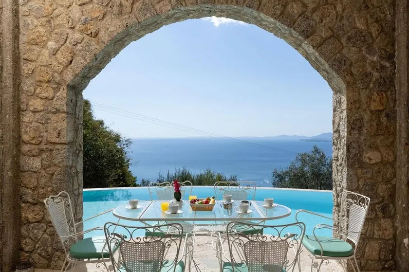 Villa Astarti by Villa Plus - Image 1