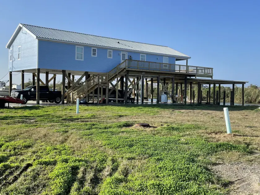 Neues Haus mit 3 Schlafzimmern und 3 Vollbädern mit Bootsanleger - Image 1