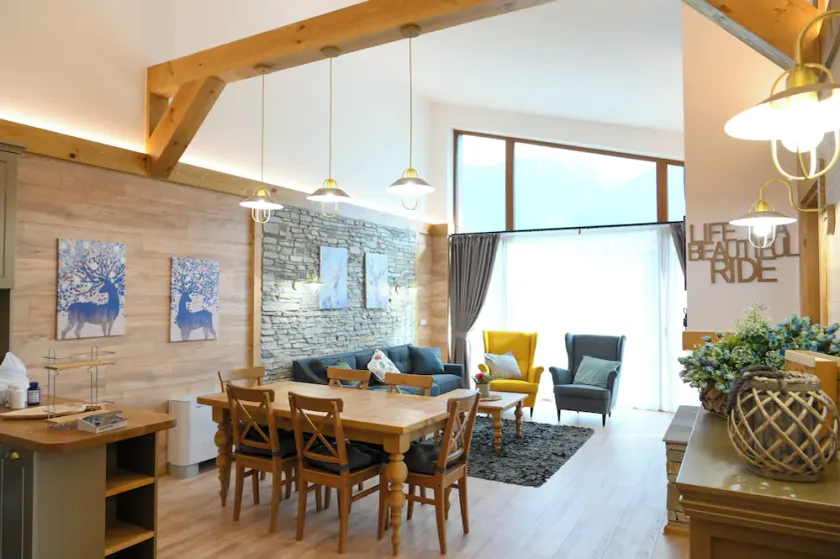 Villa Letizia near Pirin Golf Resort - Image 1