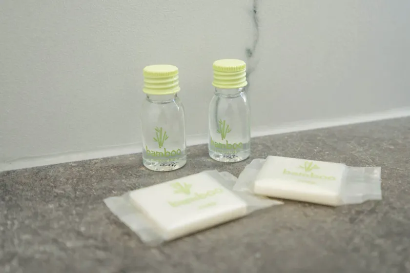 Doppelzimmer mit Dusche und WC - Image 1