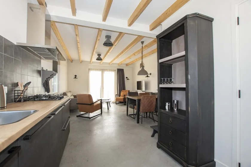 Apartment #9 - Image 1
