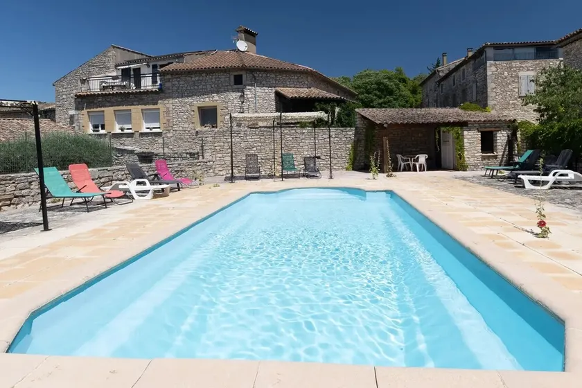 Gîte piscine** Chez Mémé de la Maréchale - Image 1