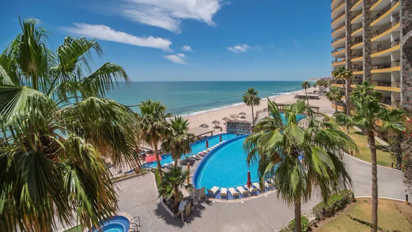 Vacation In The Sky Spacious Oceanfront - Image 1