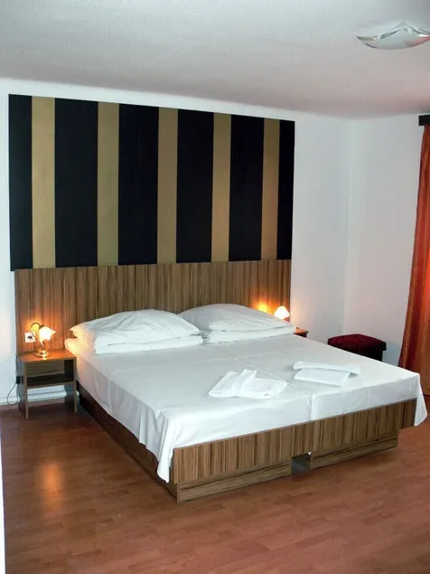 Hid Hotel - Image 1